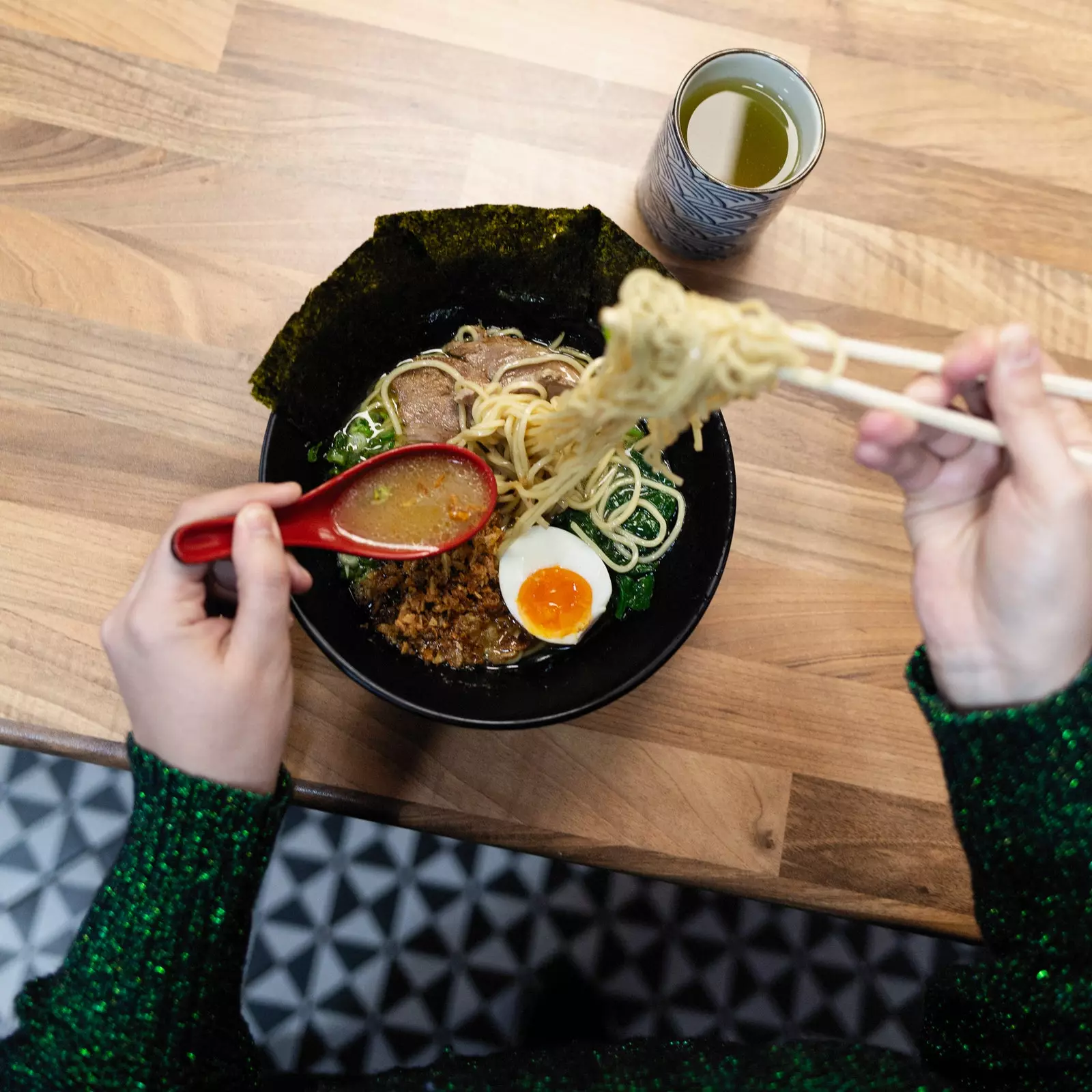 Tonkotsu ramen från Ran Ran Tei ren umami