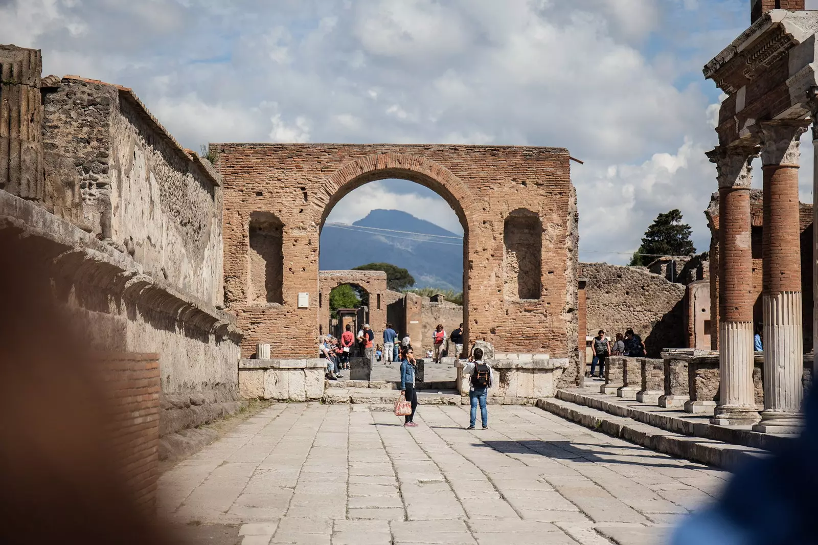 Dan u Pompejima i Herculaneumu vodič za kretanje između iskapanja