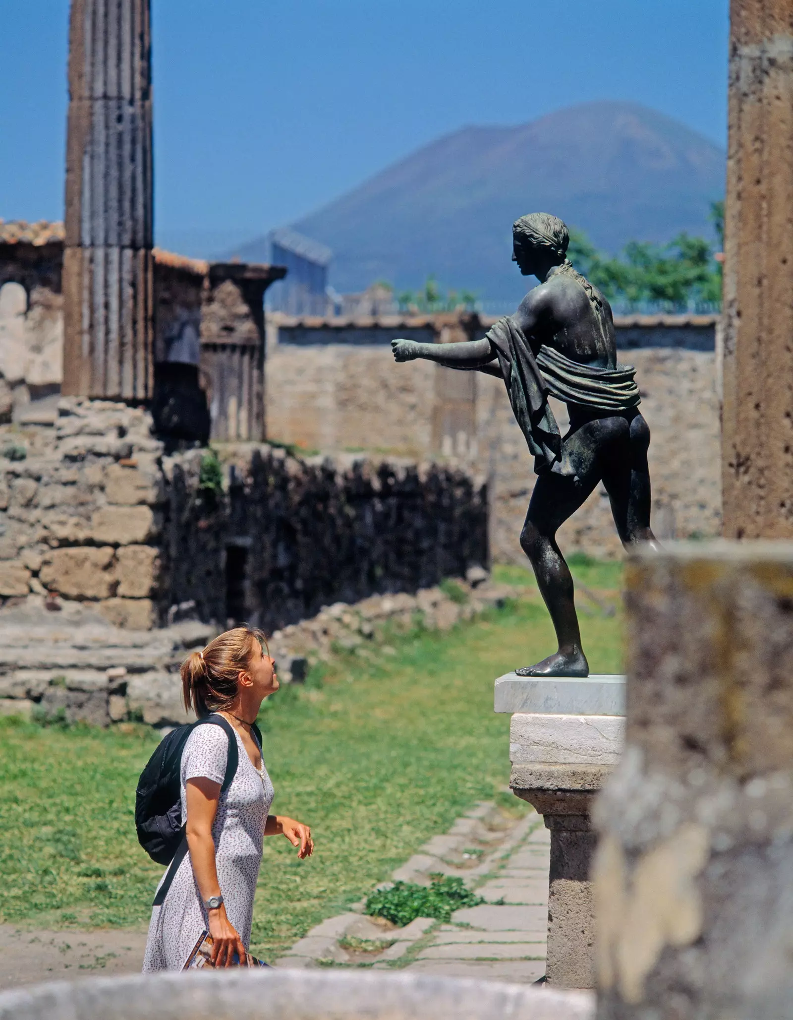 siku katika Pompeii na Herculaneum mwongozo wa hoja kati ya excavations