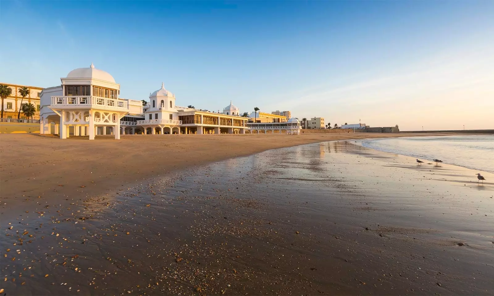 bãi biển caleta cadiz