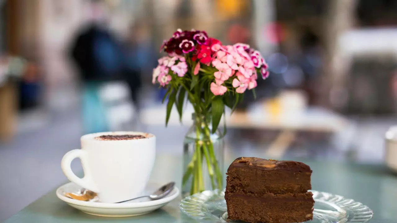 Barcelona with sugar: a walk through its best pastry shops