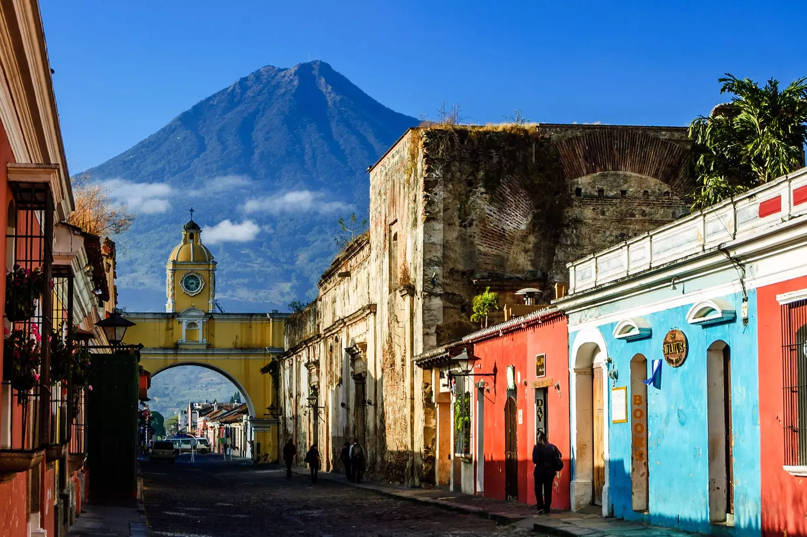 Xem gì, làm gì và ăn gì ở Guatemala