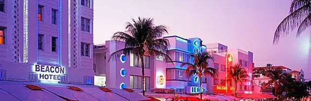 Lampu neon terkenal di Miami