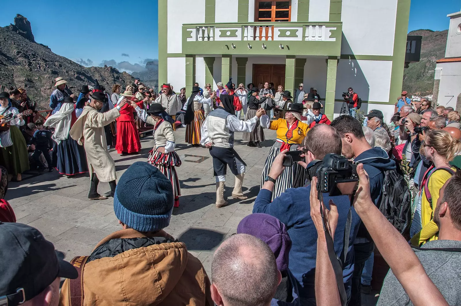 Fiestas Lewż Fjur Tejeda