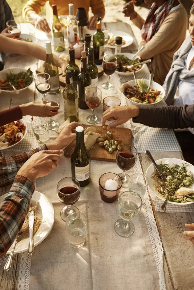 N'oublions pas l'importance du culte de la table