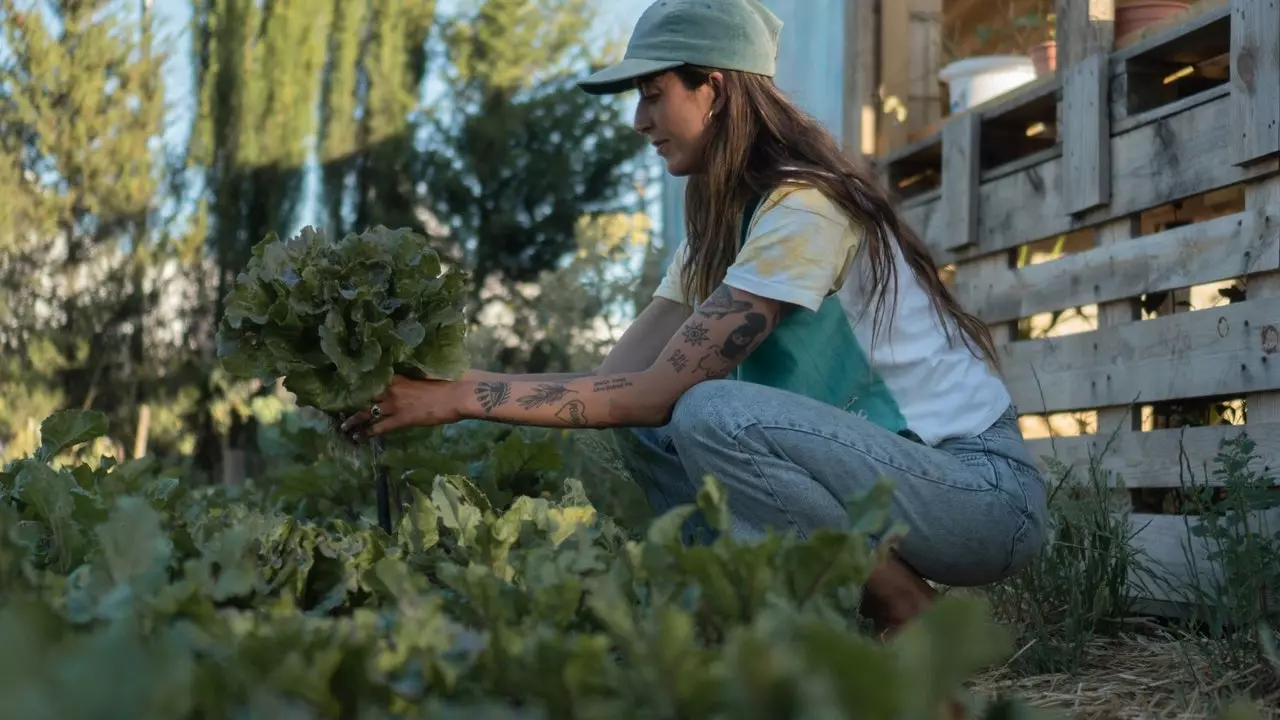 A community garden (and lots of surfing) to change the world from El Palmar