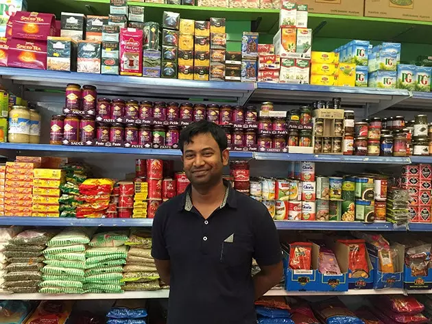 Erchad Hassen Chowdhury på Food Center