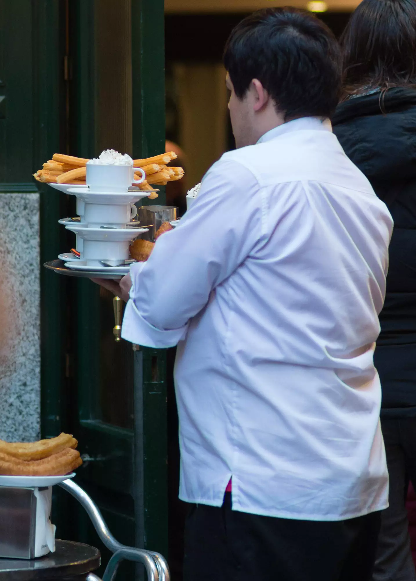 San Gins de Schockela mat Churros par excellence aus Madrid