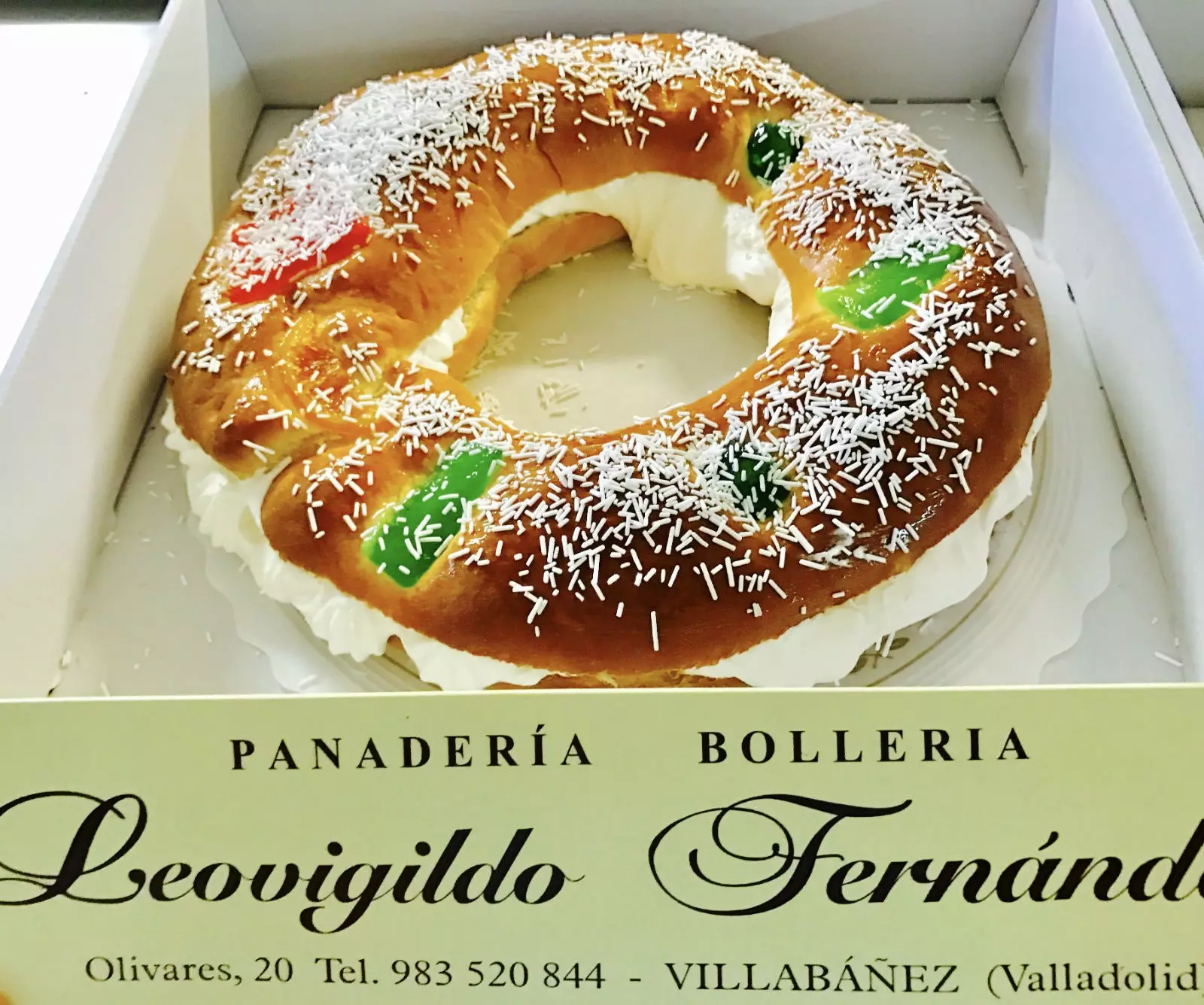 Roscone dari Leovigildo Fernndez Bakery di Valladolid.