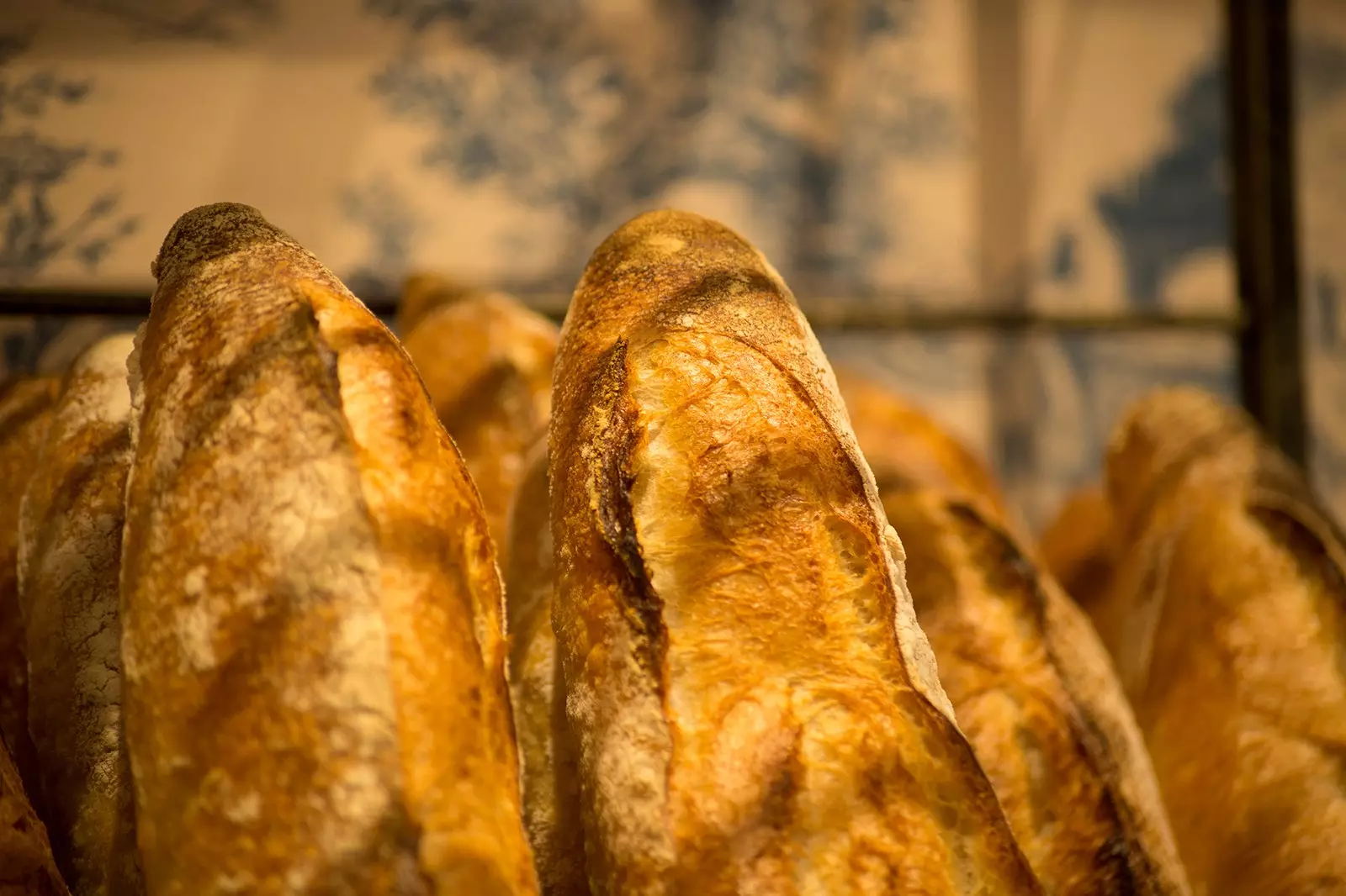 Maison Mlie on Prantsuse restoran Madridi kõige ehtsamate baguette ja sarvesaiadega