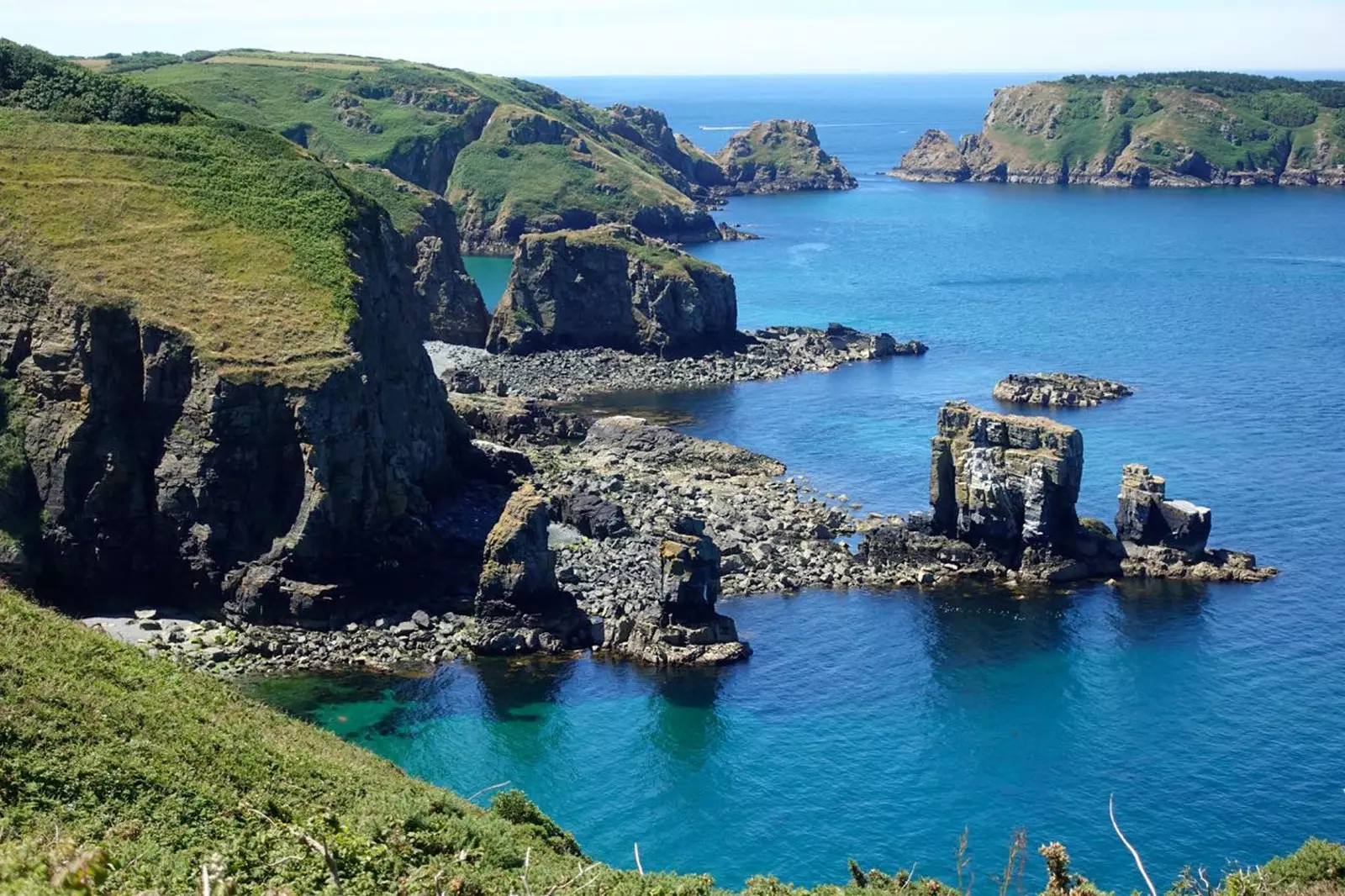 Frumkvæðið hefur samþykki Lord of Sark Christopher Beaumont