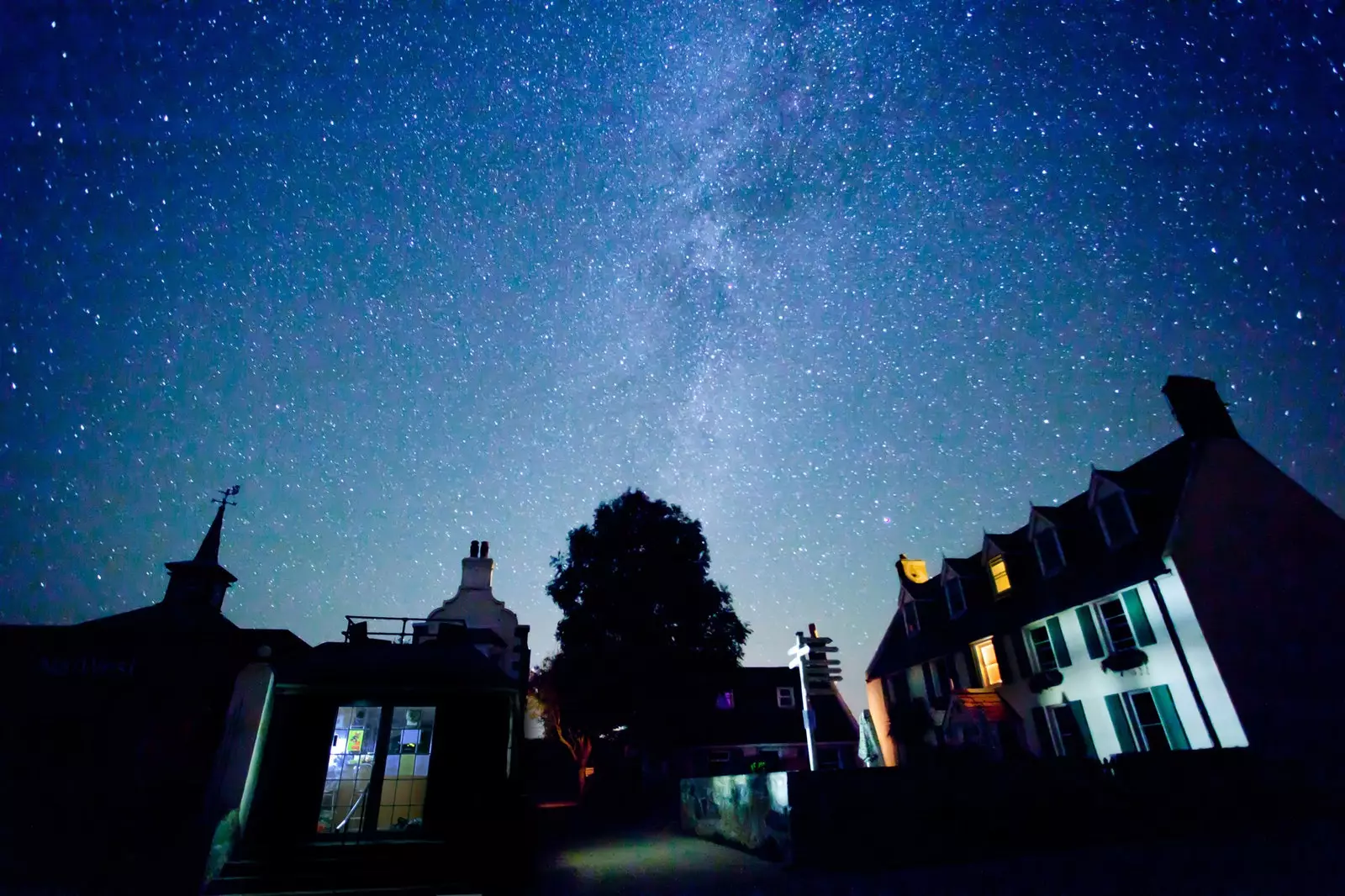 Sarks himmel ble valgt som det første øystedet som var egnet for stjernekikking