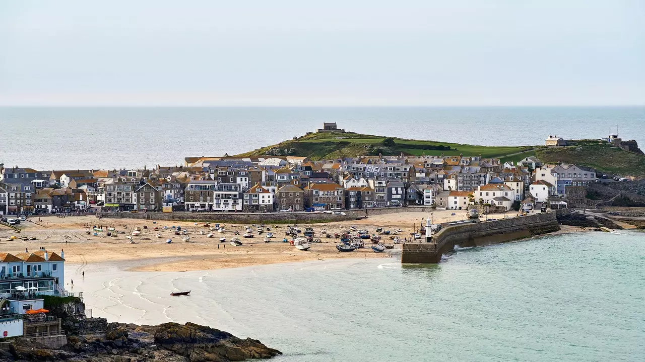 Cornwall, një udhëtim nëpër atdheun e vogël të mbretit Artur