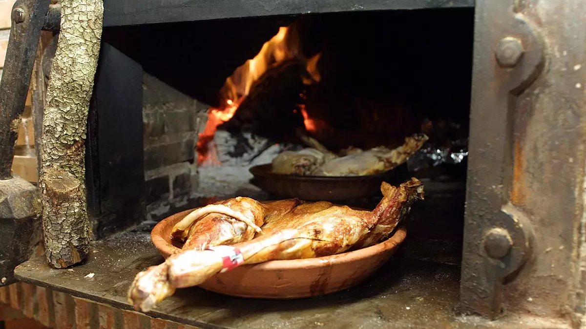 Os dias do borrego assado começam em Aranda de Duero