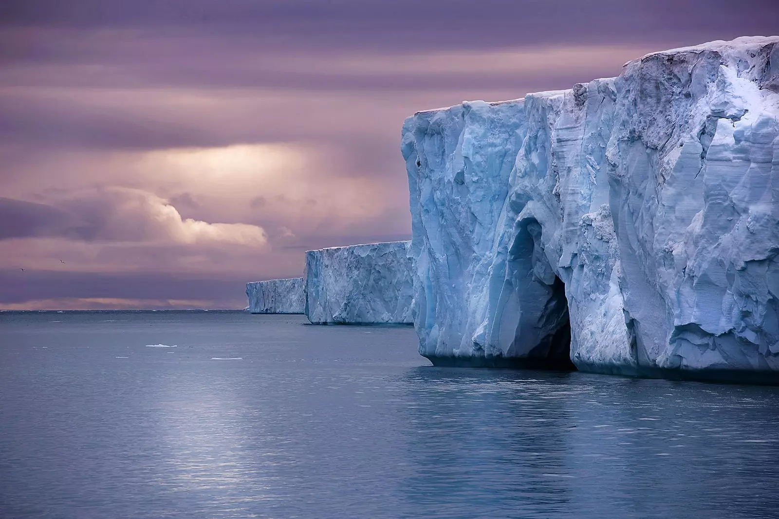 Louise Arner Boyd od milijunske turistkinje do polarne istraživačice