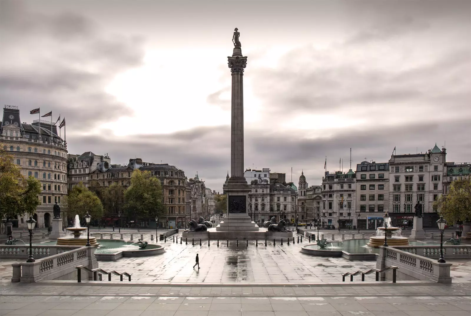 Londra pa njerëz qyteti boshatiset në këtë seri fotografish