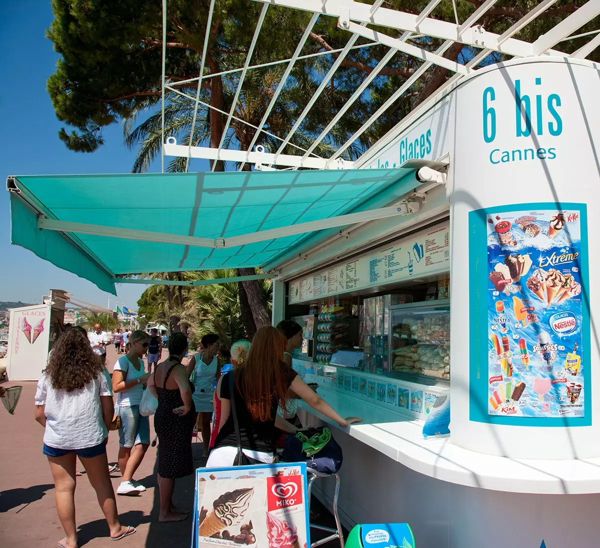 Novinářské menu na festivalu v Cannes