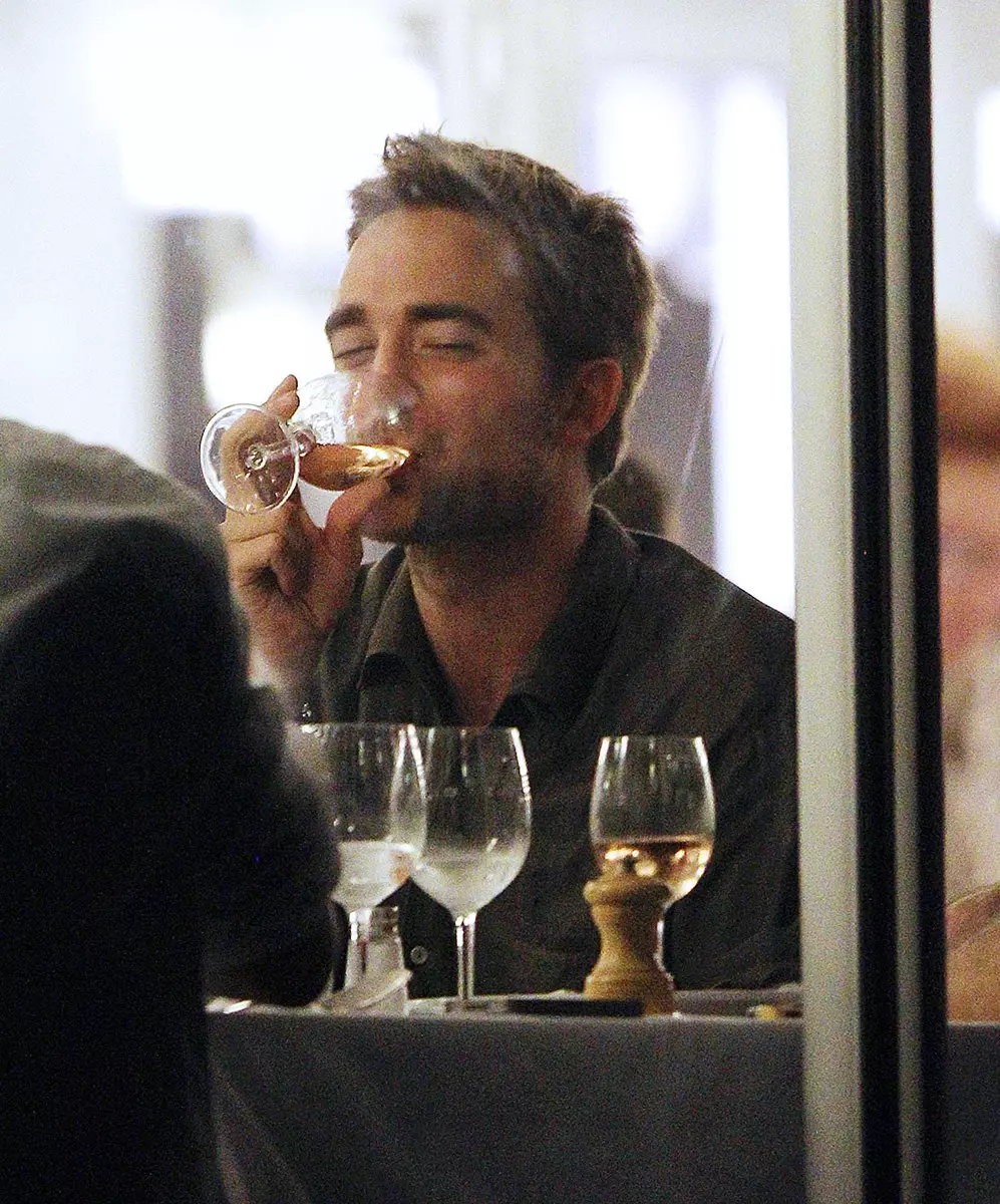 Pattinson el 2012 gaudint-ho a Tetou