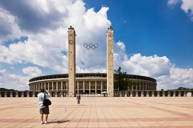 Stadion Olimpijski