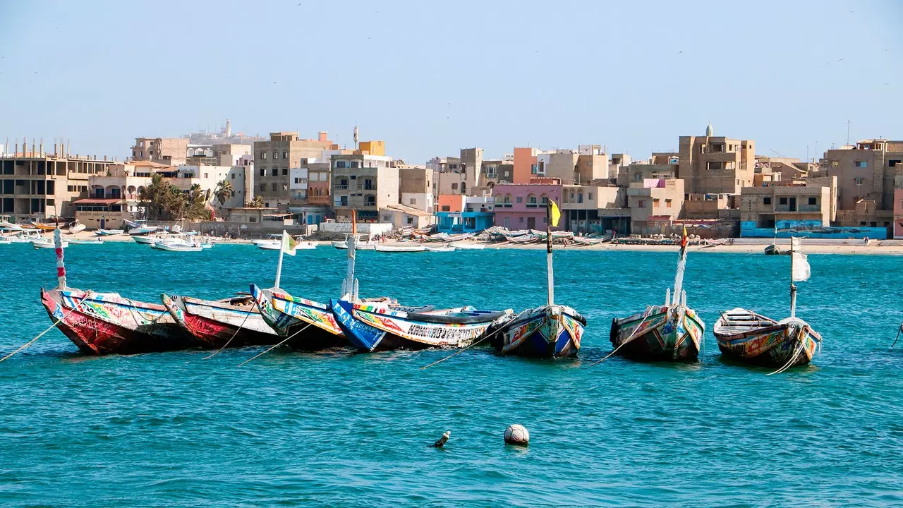 Dakar, chaos turned into a city