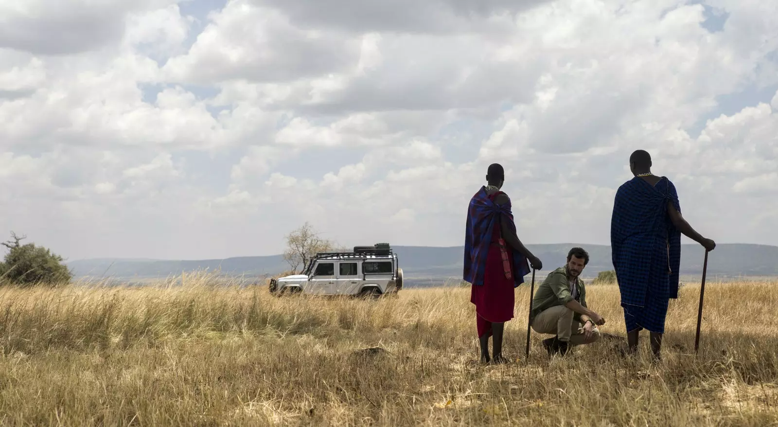 Føl deg trygg ved siden av masis på safari til fots eller med jeep