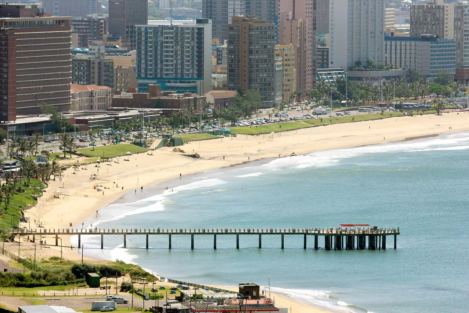 Durban bandar yang berbau laut dan rasanya seperti kari