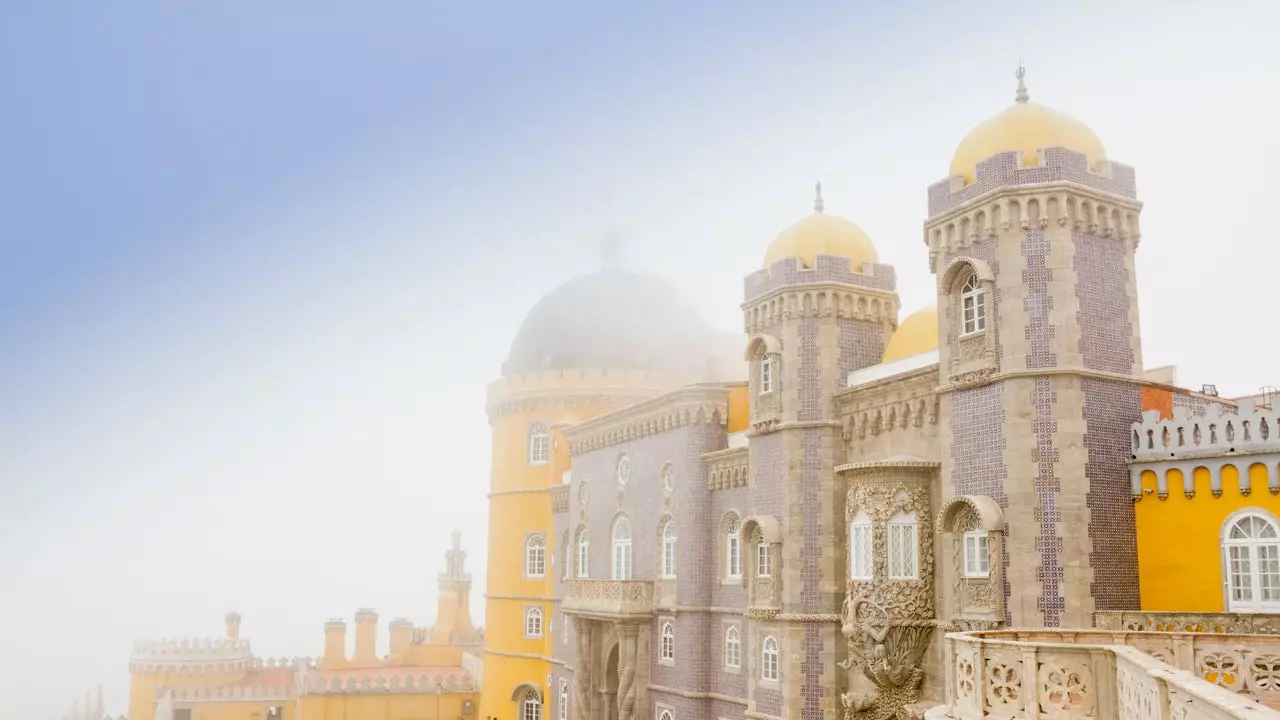 Châteaux et palais de conte de fées que nous aimerions tous conquérir