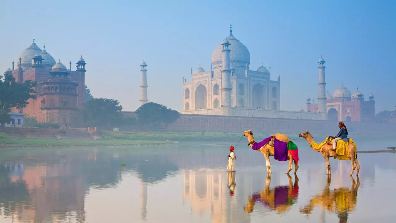 Semua tidak hilang untuk menyelamatkan Taj Mahal