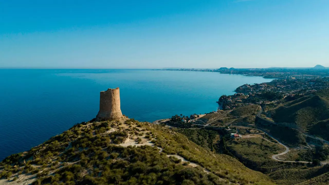 El Campello, mặt trời và cái vạc