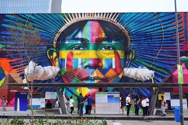 Najväčšia nástenná maľba street artu na svete je v Rio de Janeiro