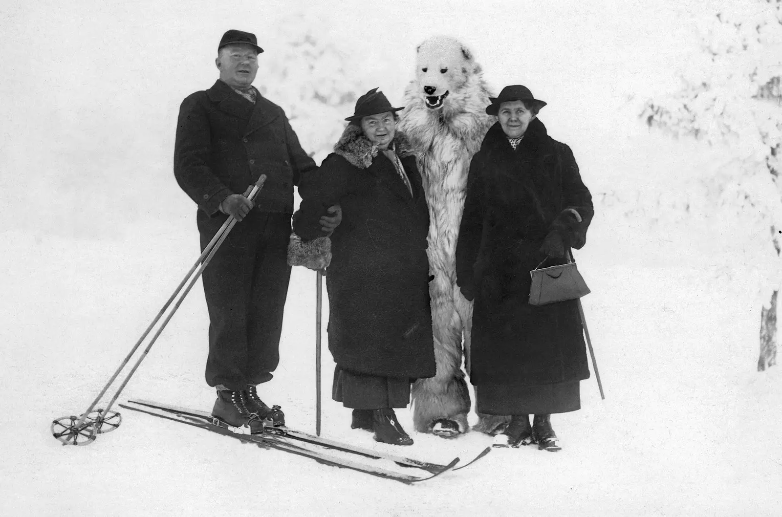 1937年のザクセンの観光客