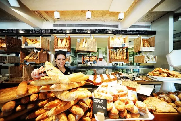 Roti baru tinggal di Barcelona