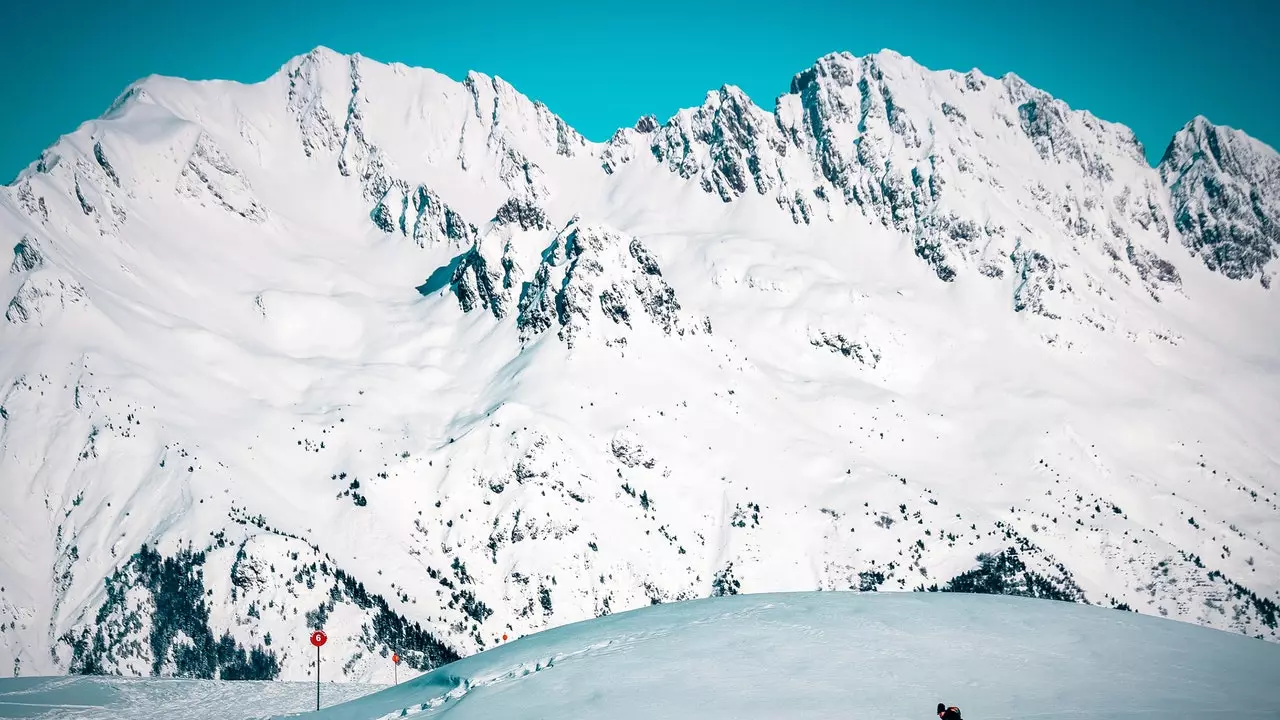 Alpe d'Huez, Prantsuse Alpides: 2020. aasta parim suusakuurort