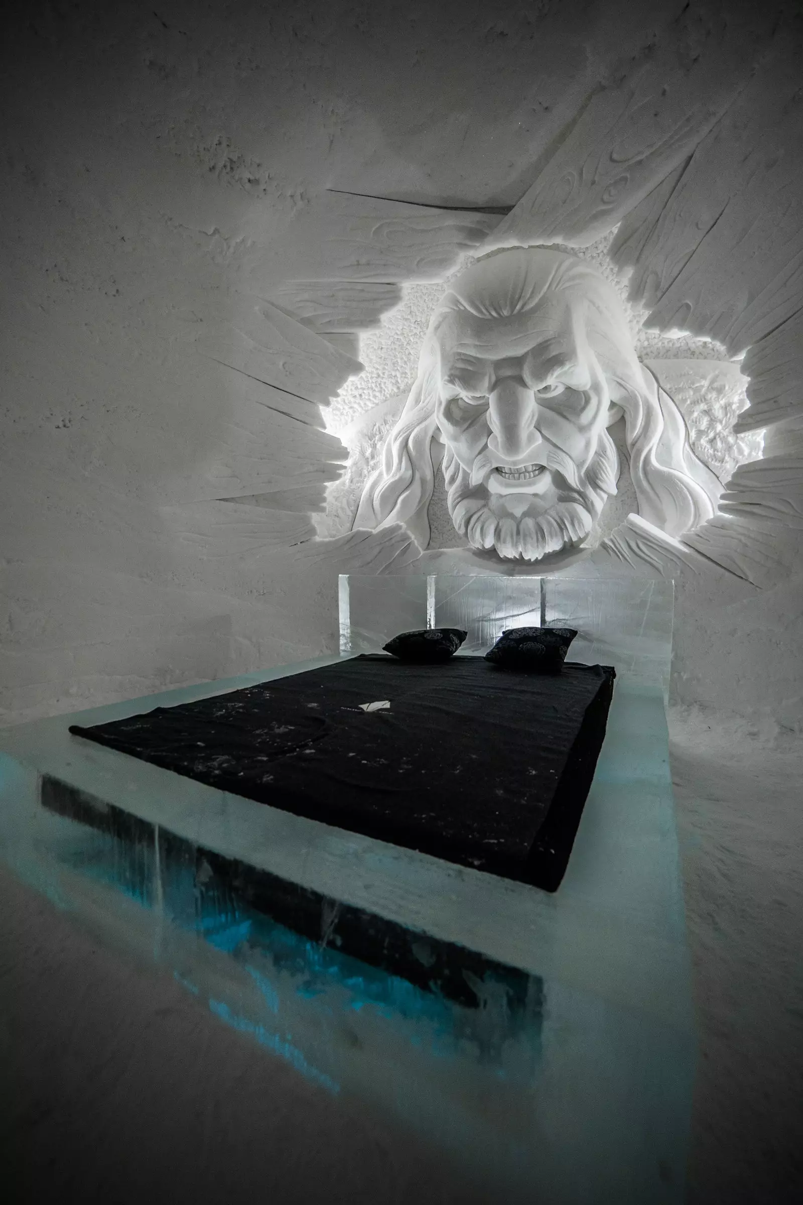 Le nouvel hôtel de glace 