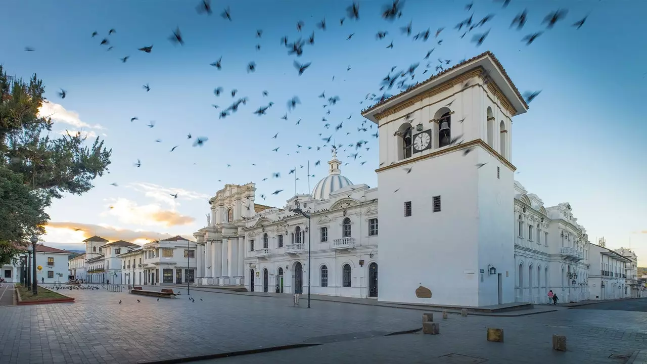 Popayán, თეთრი (და გემრიელი) ქალაქი კოლუმბიაში