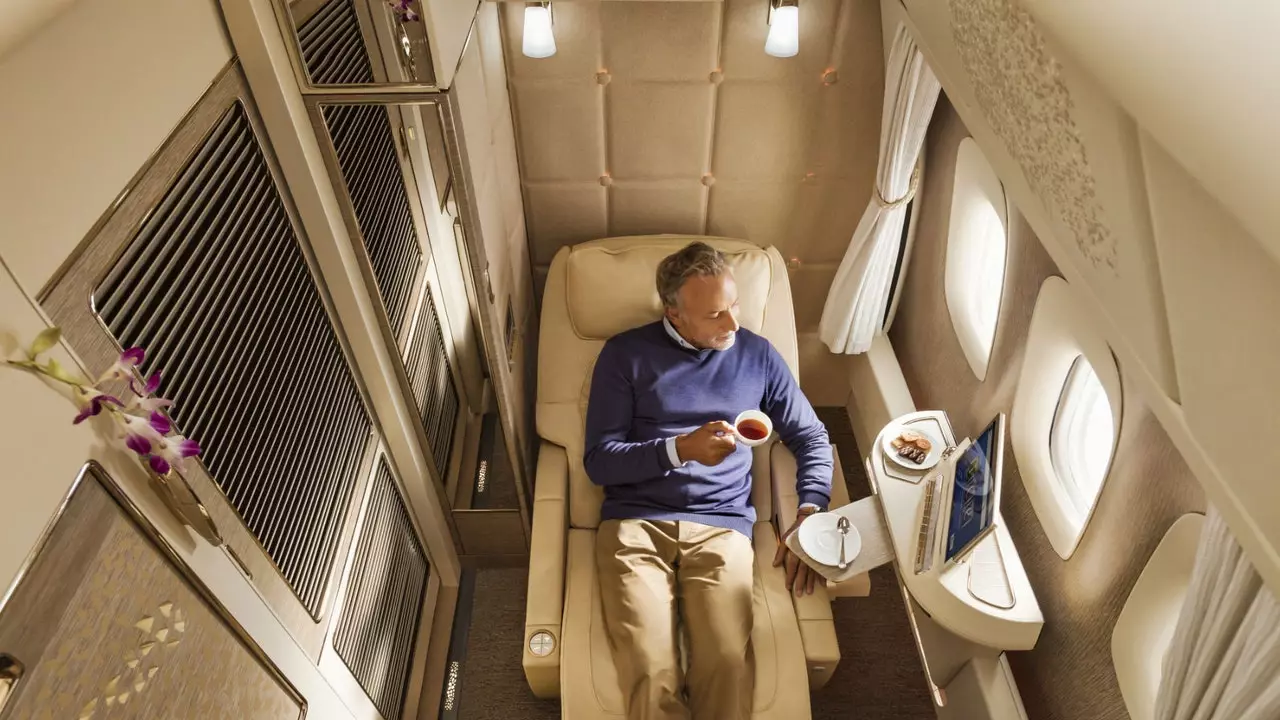 Dans le nouveau Boeing 777 d'Emirates, vous vous sentirez comme à la NASA