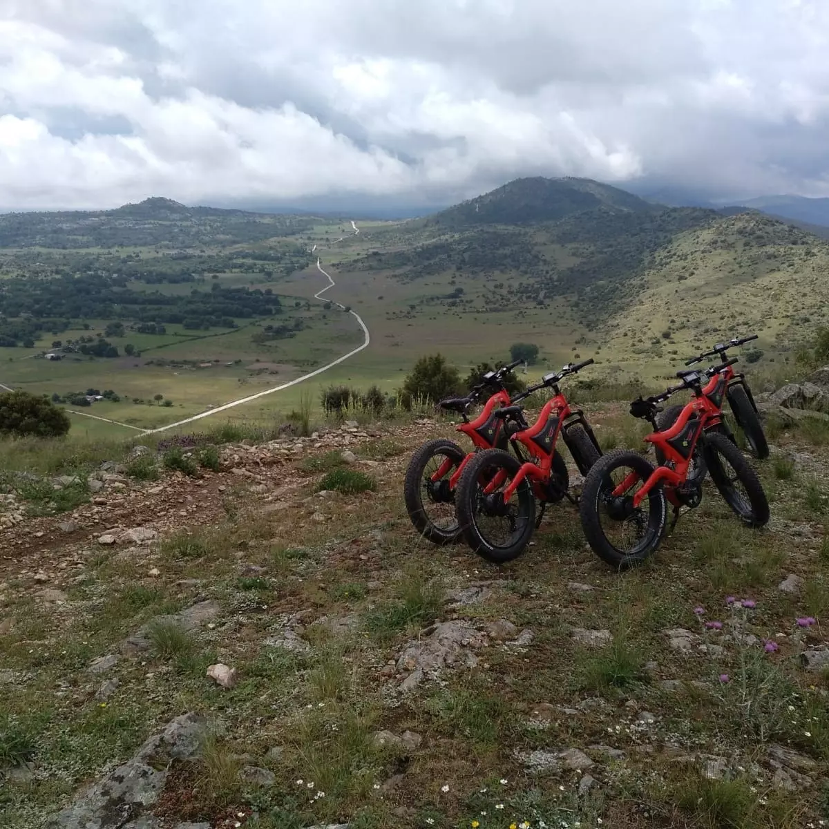 Bicicletas de Las Machotas na Serra Oeste de Madrid.