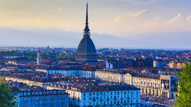 Lahe muuseum: kino ja Torino taevas