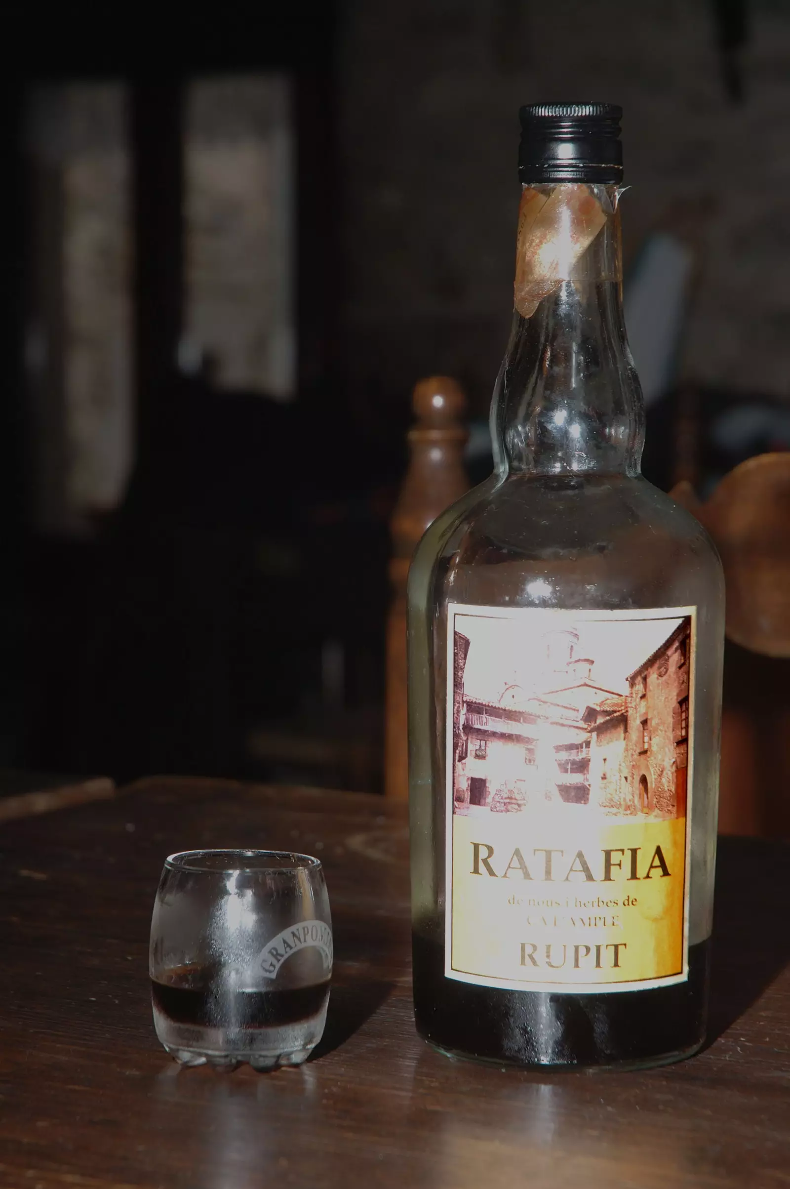 Ratafia van Rupit in Catalonië.