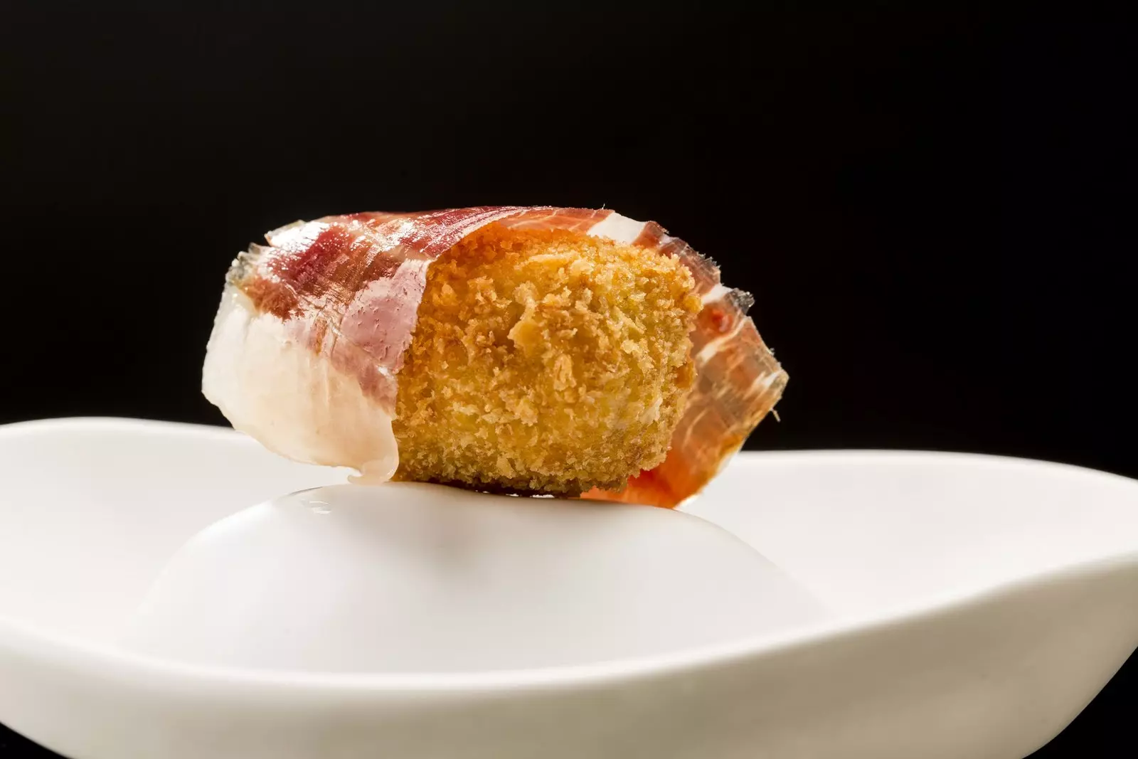 El premi a la millor croqueta de pernil afavorit per Jamones Joselito