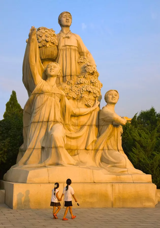 One of the statues around the Juche Tower