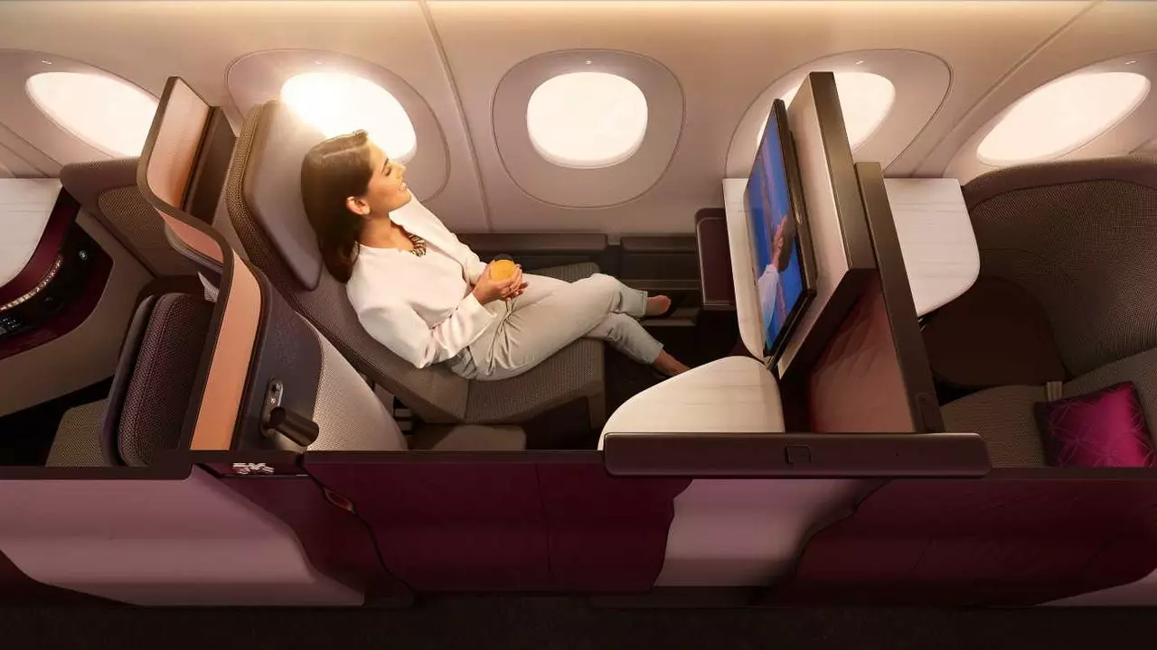 Sådan flyver du i Qsuite fra Qatar Airways, den bedste business class i verden