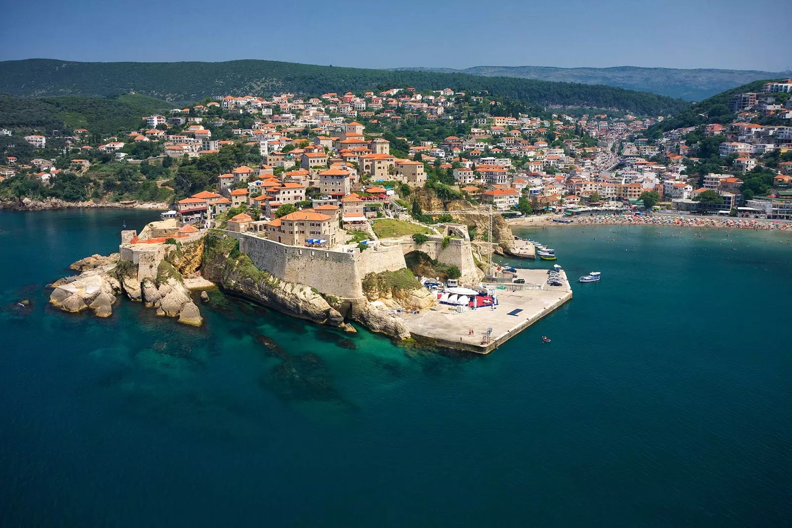 Ulcinj do ponto de vista de um pássaro