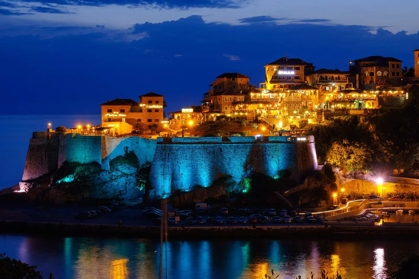 Il-ħajja bil-lejl ta' Ulcinj mhux se tħallik indifferenti