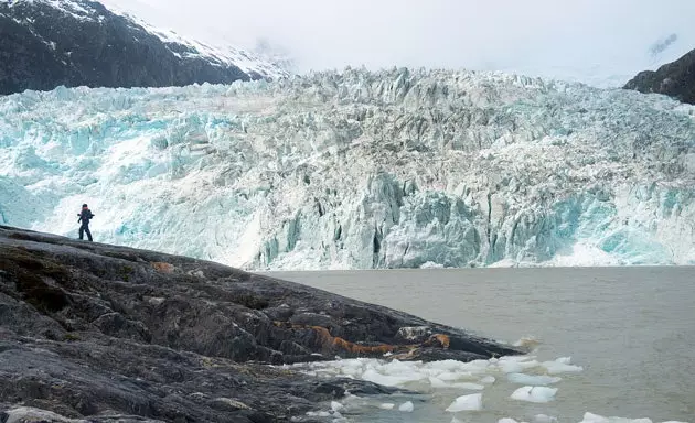 Ga naar het einde van de wereld zonder dekking en met geest Darwin