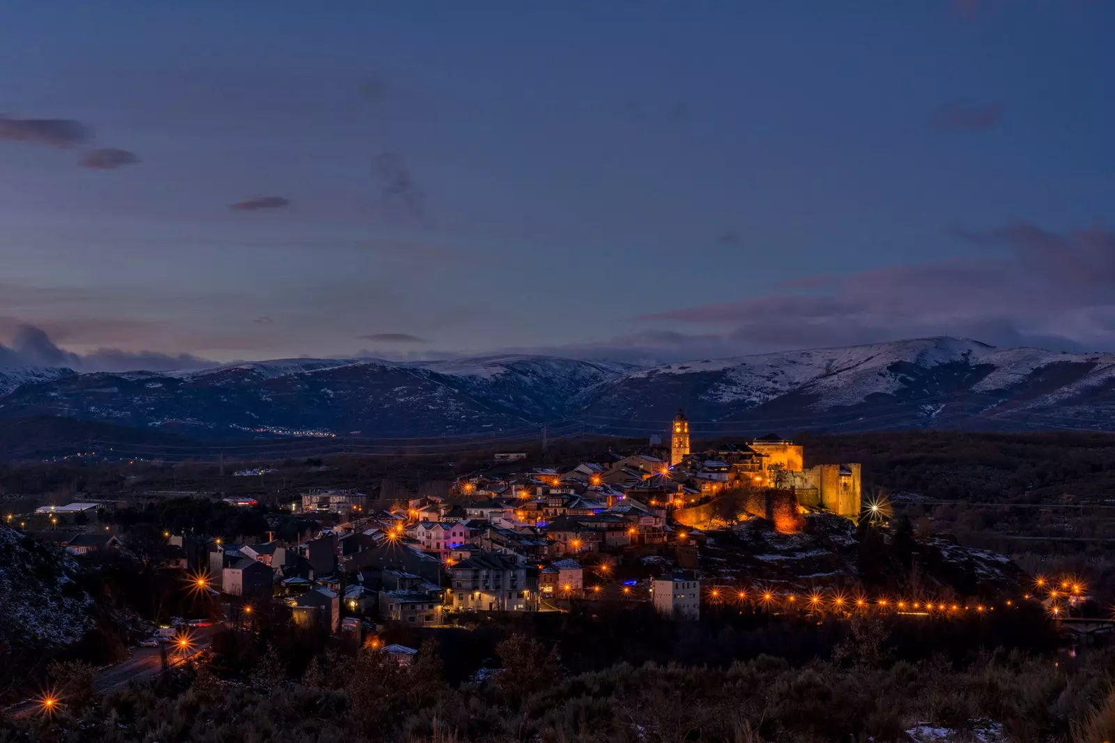 Puebla de Sanabria på natten