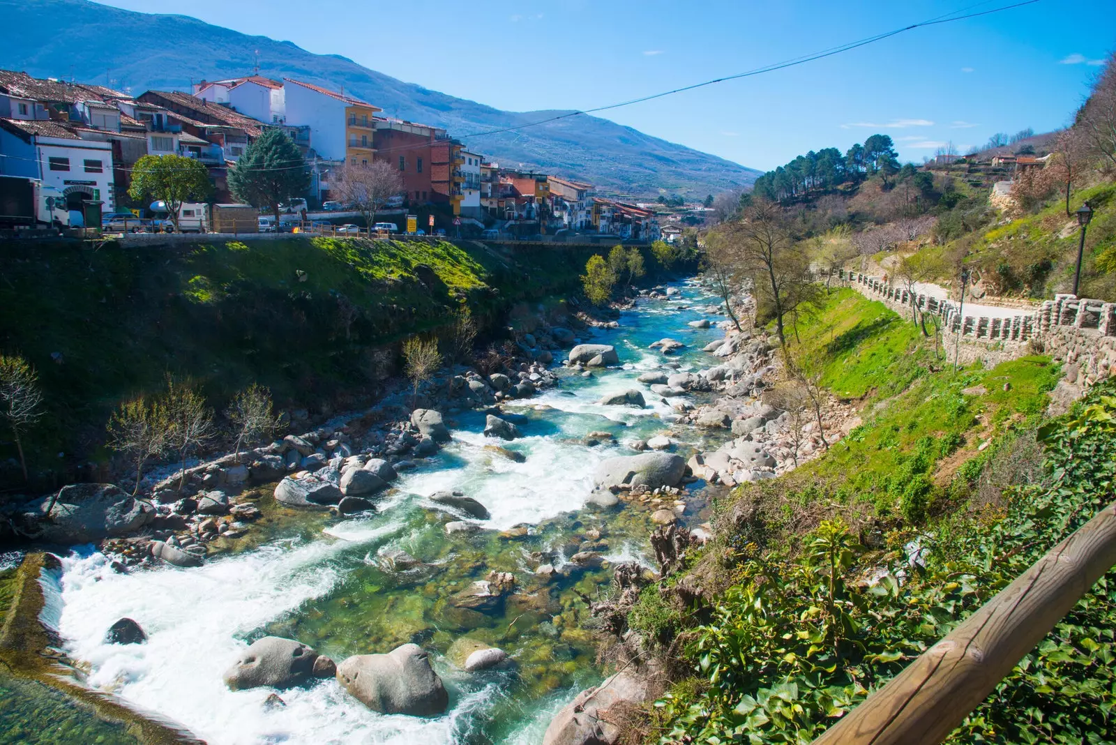 მდინარე Jerte Cabezuela del Valle