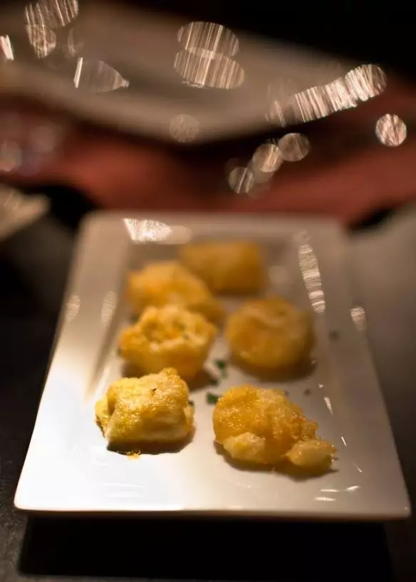 Idiazbal cheese fritters from Lakasa