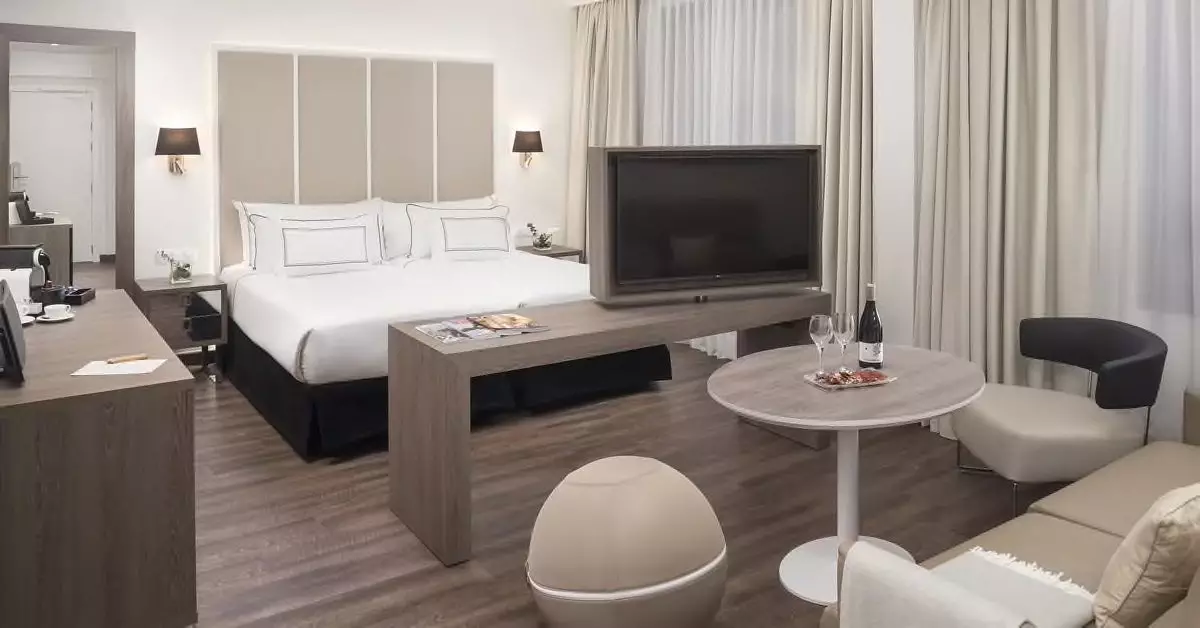 Apartma Sleep Haven v hotelu Meli Madrid Serrano je pripravljen za popoln spanec.