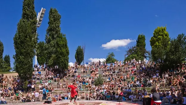 Prenzlauer Berg ή οικογενειακό σικ: η γειτονιά του Βερολίνου που αντάλλαζε το πανκ για το μωρό